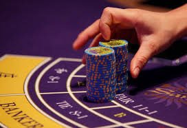 Live Baccarat 818slo တိုက်ရိုက်ဘက်ကာရပ်